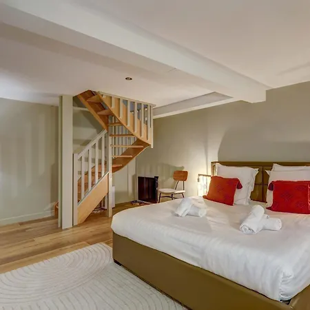 Place De La Nation Cozy 2bd Duplex Paris