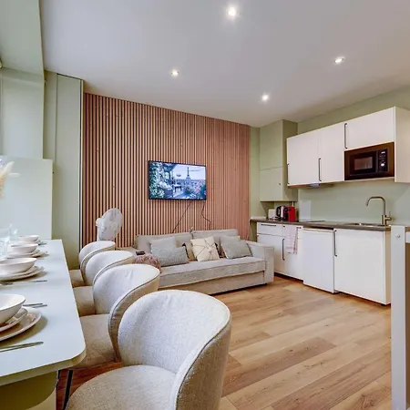 Place De La Nation Cozy 2bd Duplex * Paris